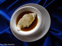 /album/fotogaleria/miel-con-quesillo-jpg/